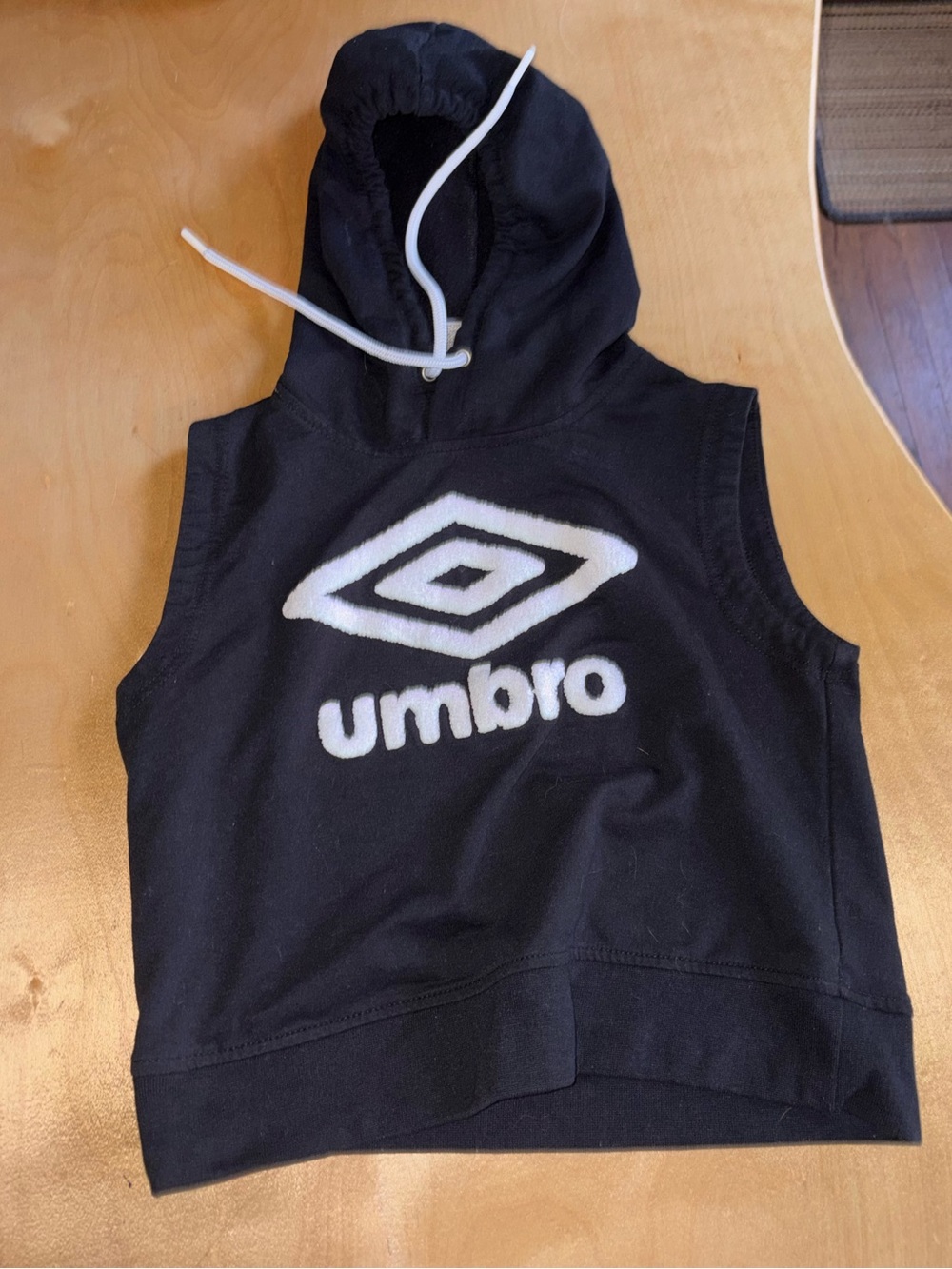 Women’s Umbro Cropped Tank Hoodie